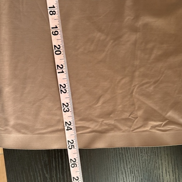 Hema Women’s seamless shaper tank size Large - Picture 6 of 7